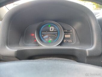 Nissan e-nv200 elektromobil