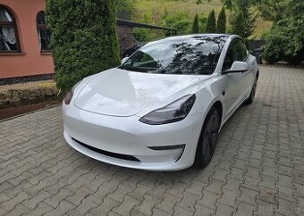 Tesla Model 3 Long Range AWD 4x4 FL 2021 aj na splátky