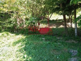 ADOMIS – Predaj pozemok Nižný Klátov, pre chatu alebo chatov