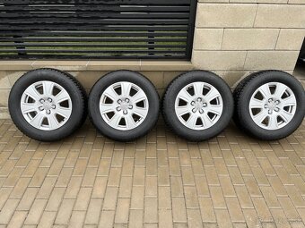 Pneu sada kolies 215/65 R16 Audi Q3 zimny komplet