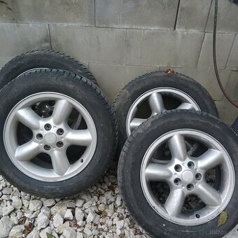 Kolesa land rover
