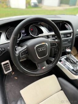 Volant Audi S5