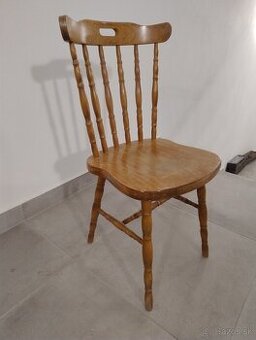 Predám stoličky, viacero druhov