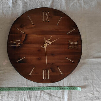 Predám nástenné hodiny
