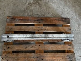 Predná výstuha Peugeot 308 T7