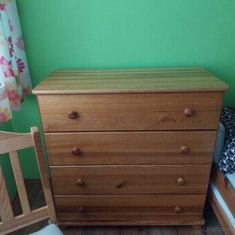 Detská izba - masív borovica