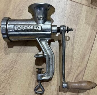 Kvalitný mlynček na mäso veľkosť 10