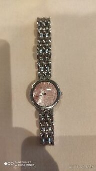 Dámske hodinky Christian Dior