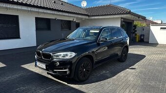 Ponúkam na predaj 7-miestne vozidlo BMW X5