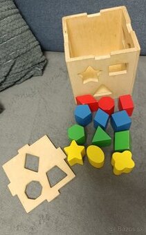 Vkladacie kocky na rozvoj motoriky