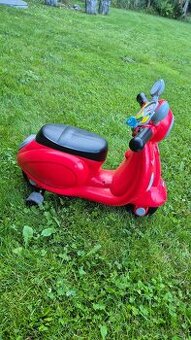 chicco detska motorka vespq