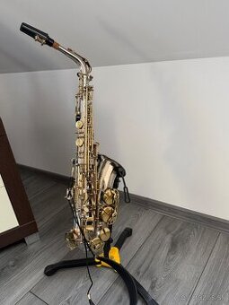Es-Alt saxofon- kópia modelu Yamaha