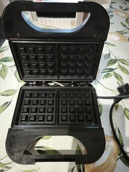 Waffle maker