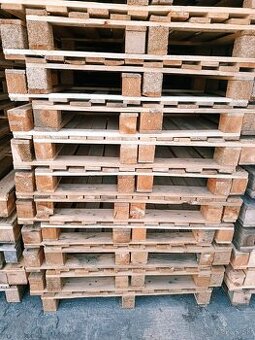 Použité atypické palety tenké