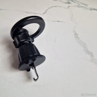 Magsafe pevný držiak na mobil do auta