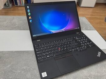 ThinkPad T15 Gen1 – i5, 16GB, 256GB, W11 Pro