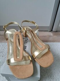 Béžovo-zlaté sandále - 1