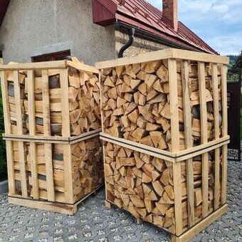 Palivove drevo buk v paletách s dopravou