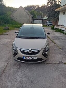 Predám opel Zafira Tourer 2,0 diesel 121kw automat r.v.2012