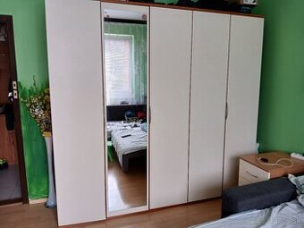Skriňa