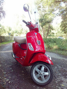 Vespa LX 125 ie