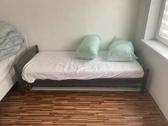 postele 90x200