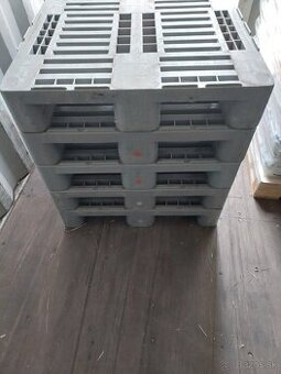 Plastové palety H1 120/80