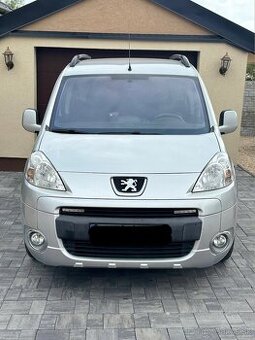 Predam Peugeot partner tepee 1.6 diesel r.v 2009 160xxKM