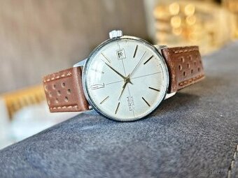 Československé mechanické vintage retro hodinky PRIM Dátum