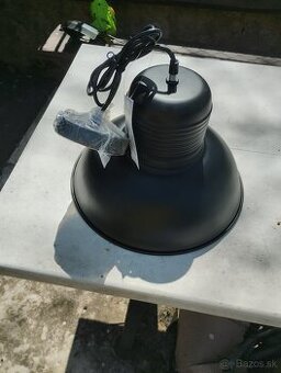 Závesná lampa