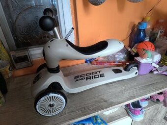 Scoot&Ride kolobežka/odrážadlo HIGHWAYKICK 1