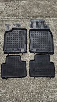 Gumové rohože Nissan qashqai j11