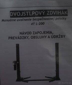 Dvojstlpový zdvihak 4t elektrohydraulický Redats