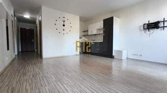 REZERVOVANÉ REDAJ 1 izbový byt Bratislava - Dúbravka, terasa