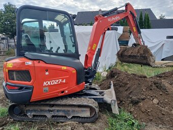 Minibager minirypadlo kubota kx 027-4