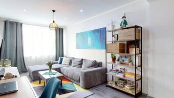 Moderný 3-izbový byt s balkónom a veľkou pivnicou v centre N