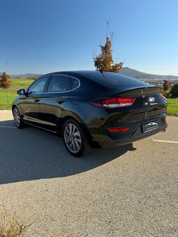 Hyundai i30 Fastback 1.4 T-GDi 94 ooo KM