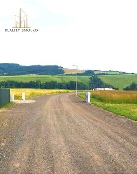 POZEMOK na výstavbu RD 1013 m², HANKOVCE