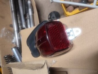 zadné svetlo Jawa panelka 559 250
