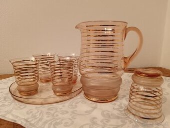 Retro súprava na vodu