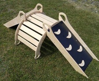 Montessori viacúčelová hojdačka ,preliezka,šmýkačka a tabuľa