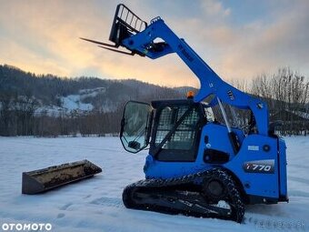 Pásový nakladač Bobcat T770 s nosnosťou 2,5 tony. Americký v - 1