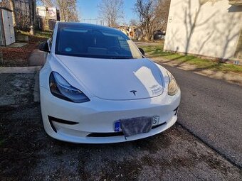 Predám Tesla Model 3 standart