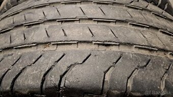 Predám 4ks jazdené letné 215/65r16C Continental na dodávku