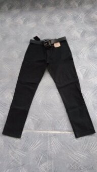 Elegantné pánske nohavice s opaskom