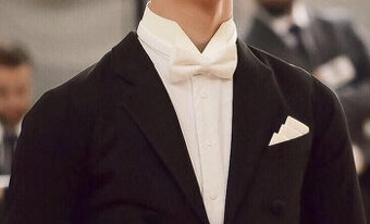 frak na spoločenské tance