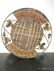 Jedinečná drôtená misa na ovocie a iné.