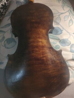 Predám staré celé husle