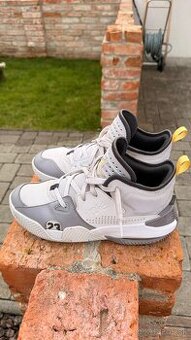 Predam Nike Jordan Stay Loyal 2 model DQ8398-103