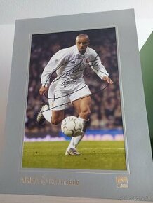 Real Madrid - Roberto Carlos, Raul Gonzalez signované foto - 1